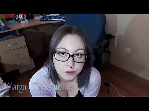 ❤️ gözlüklü seksi kız kamerada derinden dildo berbat Porno bizde ❌❤