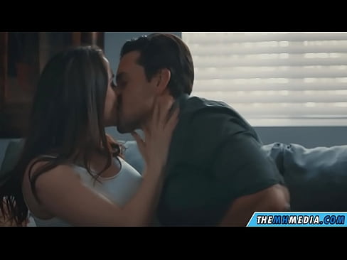 ❤️ İyi bir busty anne ile romantik seks Porno bizde ❌❤